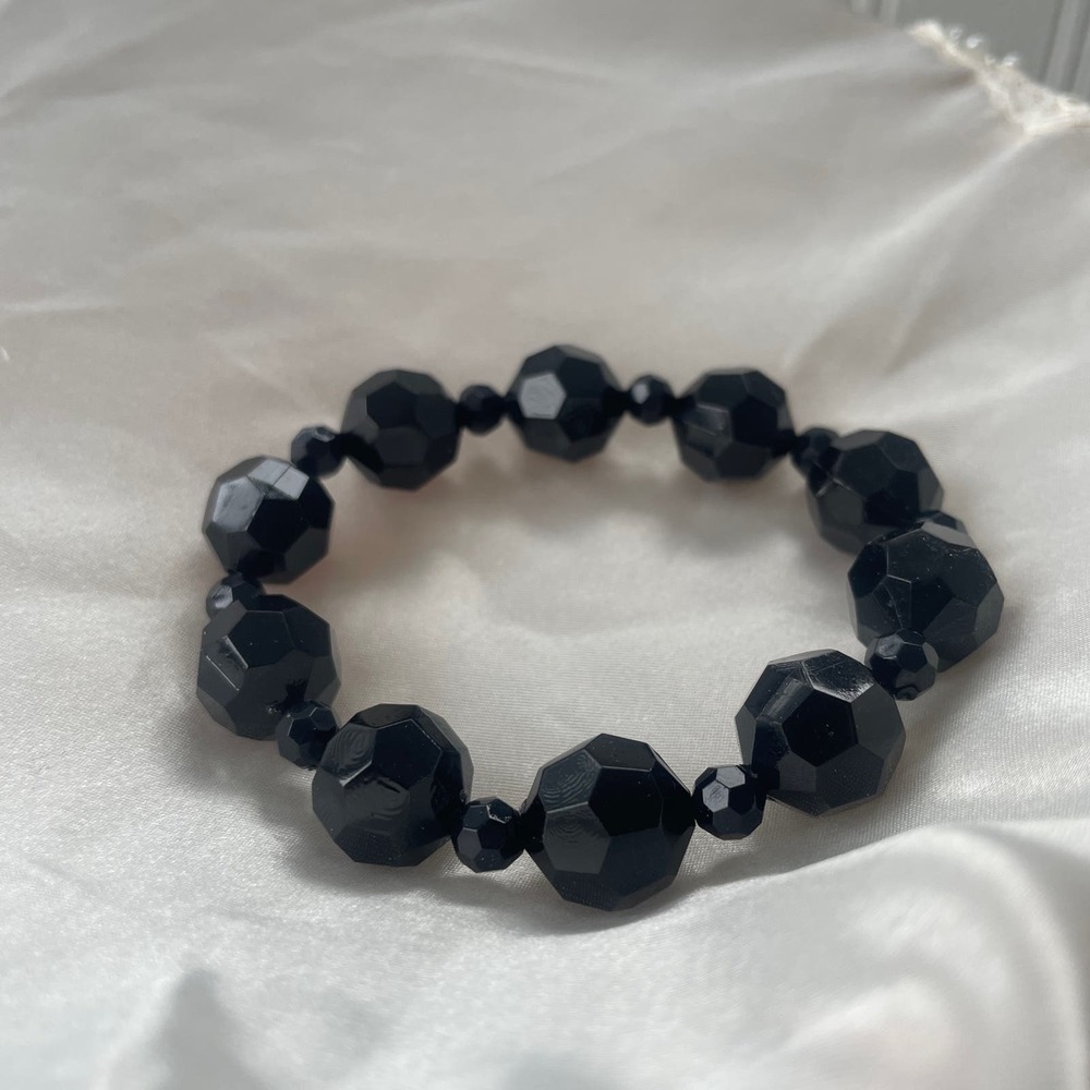 Vintage 1950s 1960s Black Beaded Bracelet